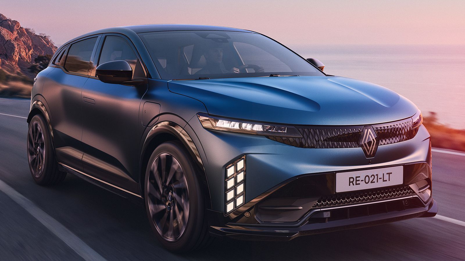 Ντεμπούτο για το ανανεωμένο Renault Megane E-Tech Electric